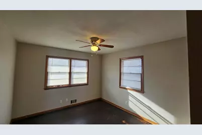 5864 Dafred Drive, Rockford, IL 61107 - Photo 15