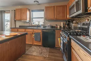 738 Trent Ln, Loves Park, IL 61111 - Photo 7