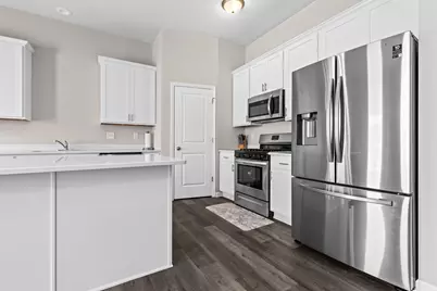 12630 Scarsdale Lane, Loves Park, IL 61111 - Photo 5