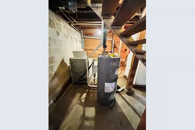 423 Atwood Avenue, Rockford, IL 61102 - Photo 23