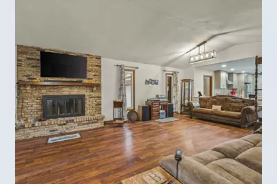 7604 Larwinn Drive, Rockford, IL 61107 - Photo 13