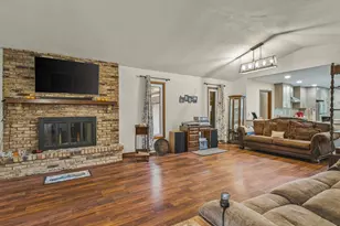 7604 Larwinn Dr, Rockford, IL 61107 - Photo 13