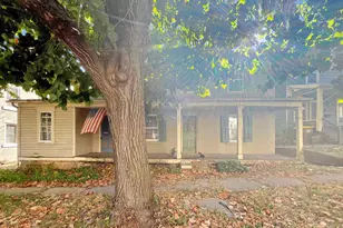 507&503 W Pleasant St, Freeport, IL 61032 - Photo 3