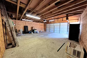 118 W 3rd St, Streator, IL 61364 - Photo 27