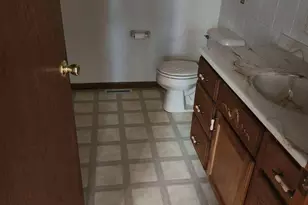 2871 E 777th Rd, Utica, IL 61373 - Photo 15