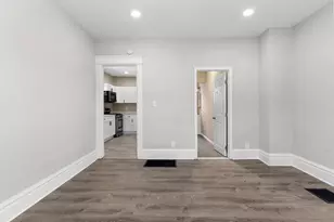 1204 S 6th St, Rockford, IL 61104 - Photo 27