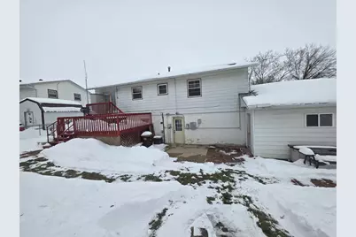 1841 W Revere, Freeport, IL 61032 - Photo 5