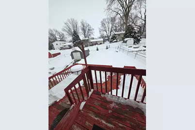 1841 W Revere, Freeport, IL 61032 - Photo 11