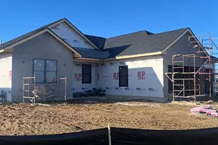 4992 Pk Vly Dr, Loves Park, IL 61111 - Photo 1