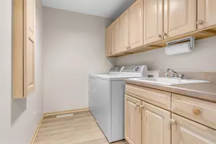 5933 Heritage Pl, Loves Park, IL 61111 - Photo 5