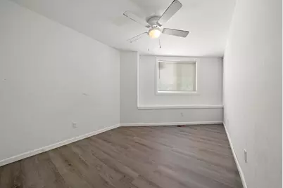 909-911 Ridge Avenue, Rockford, IL 61103 - Photo 11