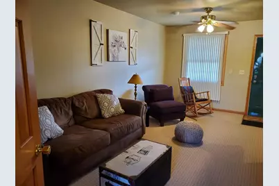 325 Clark 2C Street, Utica, IL 61373 - Photo 5