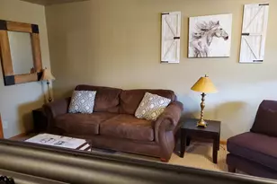 325 Clark 2C St, Utica, IL 61373 - Photo 11