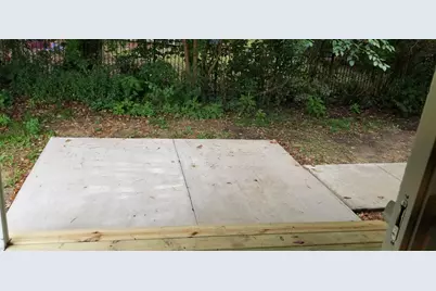 546 Marquette South Unit Street, Lasalle, IL 61301 - Photo 5