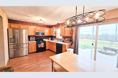 7589 Stanton Avenue, Rockford, IL 61109 - Photo 17