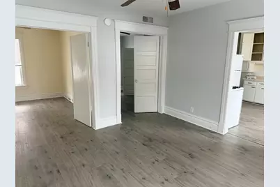 903 11, Rockford, IL 61104 - Photo 5