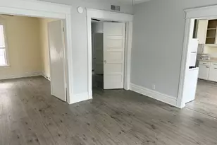 903 11, Rockford, IL 61104 - Photo 5