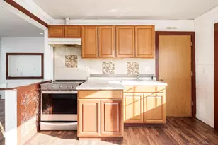 2004 Sauber Ave, Rockford, IL 61103 - Photo 9