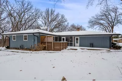 1918 Oak Leaf Court, South Beloit, IL 61080 - Photo 15