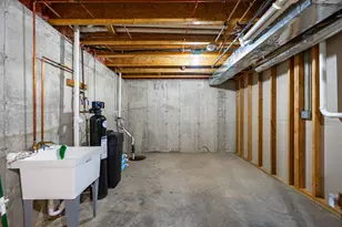 2517 Sandhutton Ave, Rockford, IL 61108 - Photo 21