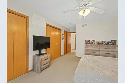 2422 Arnold Avenue, Rockford, IL 61108 - Photo 15