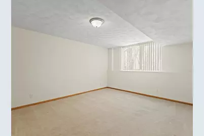 2422 Arnold Avenue, Rockford, IL 61108 - Photo 23