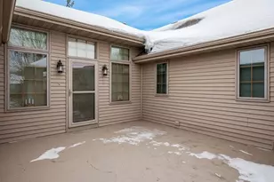 11381 Lindbergh Ln, Poplar Grove, IL 61065 - Photo 5