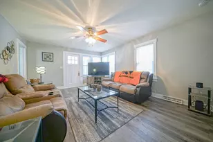 409 W Lincoln, Mount Morris, IL 61054 - Photo 7