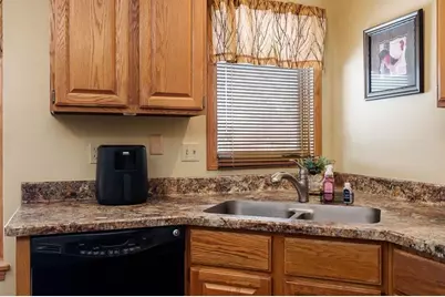 6430 Old Hunters Run, Rockford, IL 61114 - Photo 15