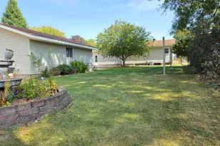 3429 Ed Vera Dr, Rockford, IL 61109 - Photo 33