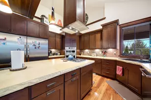 6871 Montague Rd, Rockford, IL 61102 - Photo 37