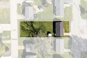 8920 N Badger Rd, East Dubuque, IL 61025 - Photo 15