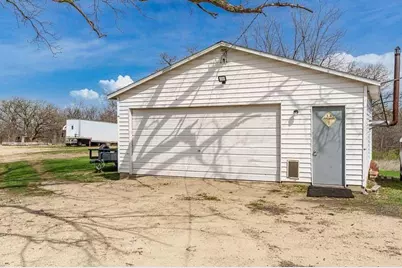 16905 W State Road, Pecatonica, IL 61063 - Photo 33