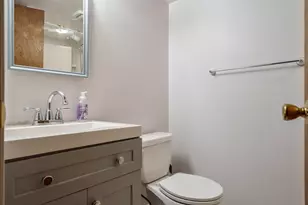 202 W Renrose Ave, Loves Park, IL 61111 - Photo 9