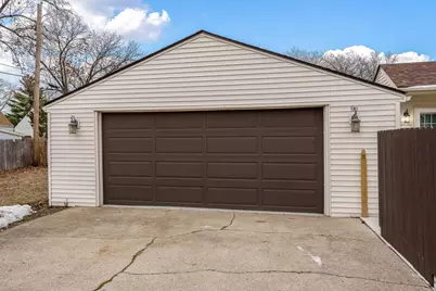 202 W Renrose Avenue, Loves Park, IL 61111 - Photo 15