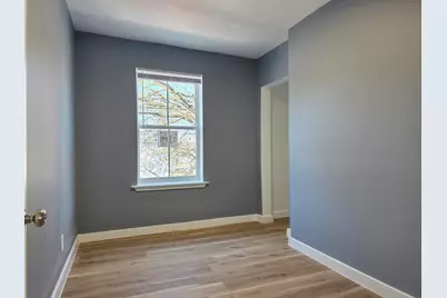 913 Loomis St, Rockford, IL 61102 - Photo 19