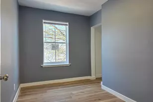 913 Loomis St, Rockford, IL 61102 - Photo 19