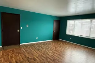 1020 9th St, Harvard, IL 60033 - Photo 5