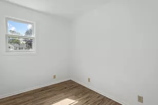 140 E Walnut St, Cedarville, IL 61013 - Photo 31