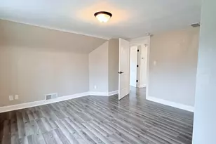 812 Jordan Pl, Rockford, IL 61108 - Photo 13