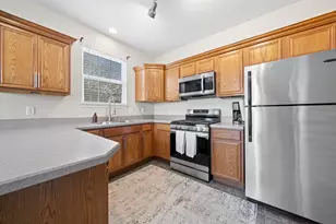 7621 Magnolia Trail, Cherry Valley, IL 61016 - Photo 3