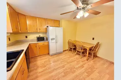 305 W Pershing Street, Stillman Valley, IL 61084 - Photo 9