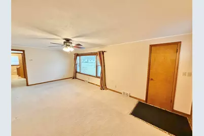 305 W Pershing Street, Stillman Valley, IL 61084 - Photo 5