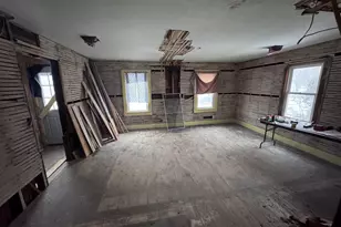 8976 N Main St, Leaf River, IL 61047 - Photo 7