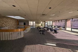 9128 W Terrace Dr, Niles, IL 60714 - Photo 19