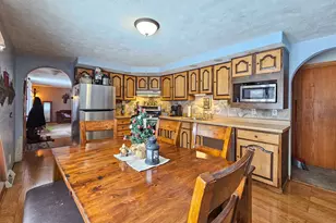 203 Monroe St, Monroe Center, IL 61052 - Photo 3