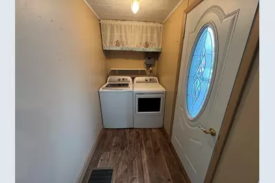 303 E Pearl Street, Lanark, IL 61046 - Photo 9