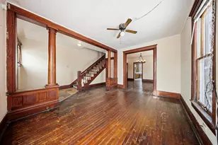 108-110 E Iroquois St, Freeport, IL 61032 - Photo 3