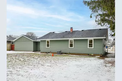 8325 Ravere Street, Machesney Park, IL 61115 - Photo 29