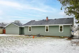 8325 Ravere St, Machesney Park, IL 61115 - Photo 29